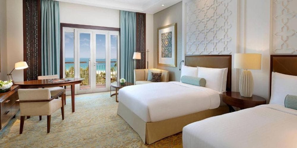 5* The Ritz-Carlton ~ Dubai