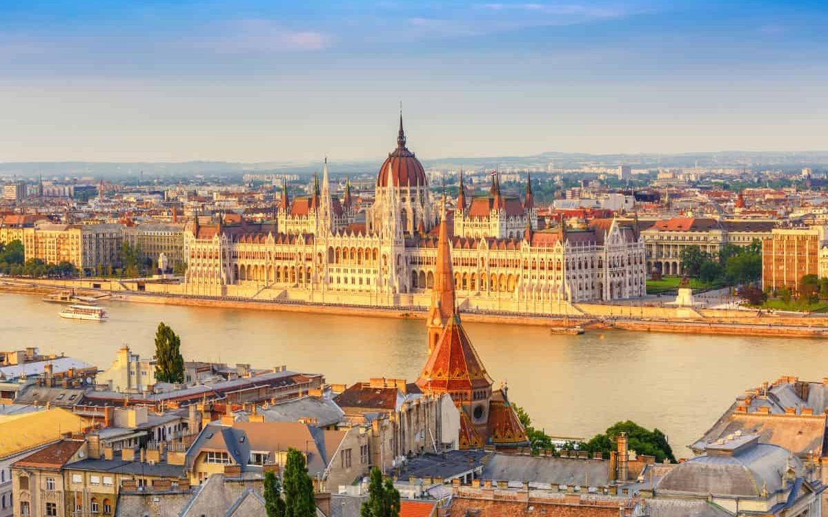 Iconic Danube Scenic River Cruise - Meon Valley Travel