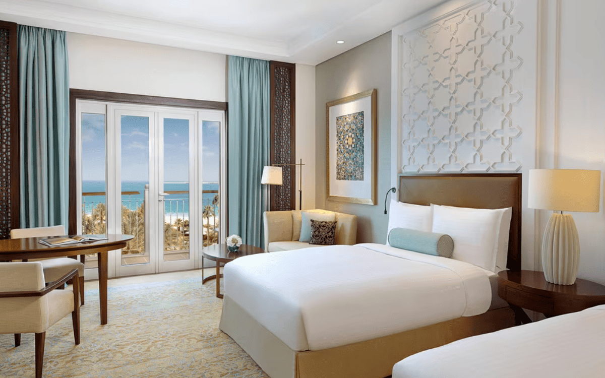 Ritz Carlton Dubai (3)